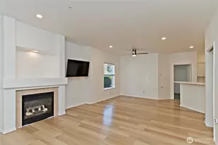 1920 Spencer Ct, DuPont, WA 98327 - Photo 6