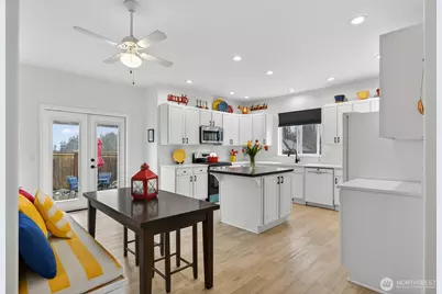 1906 Copper Pond Place, Anacortes, WA 98221 - Photo 14