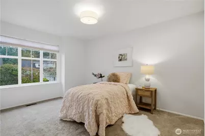 25024 SE 41st Drive, Sammamish, WA 98029 - Photo 18