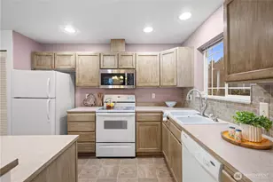 10025 9th Ave W, Everett, WA 98204 - Photo 6