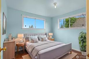 833 E Marine View Dr, Everett, WA 98201 - Photo 20