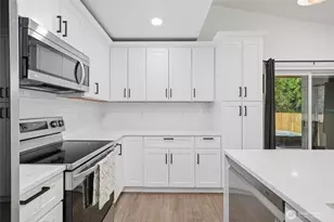 6359 Dardu Rd, Maple Falls, WA 98266 - Photo 12