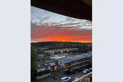 2625 13th Avenue W #302, Seattle, WA 98119 - Photo 20