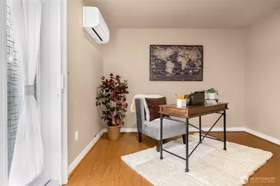 932 N 96th Street, Seattle, WA 98103 - Photo 24