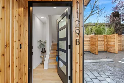 1129 NW 58th Street #B, Seattle, WA 98107 - Photo 2
