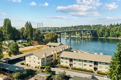 1735 Park Avenue #B-205, Bremerton, WA 98337 - Photo 2