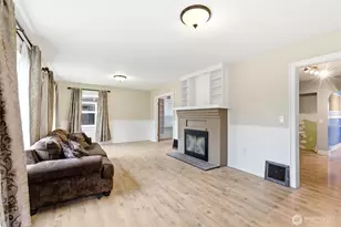 1027 Wetmore, Everett, WA 98201 - Photo 4