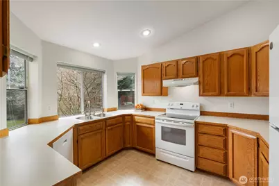 28120 236th Avenue SE, Maple Valley, WA 98038 - Photo 10