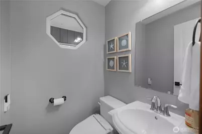 6719 6th Avenue SW, Tumwater, WA 98501 - Photo 8