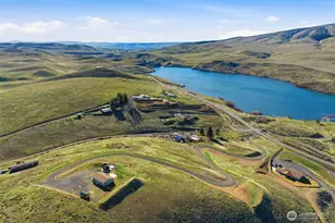 16161 N Wenas Rd, Selah, WA 98942 - Photo 2