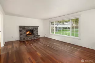 1211 121st Ave SE, Lake Stevens, WA 98258 - Photo 4