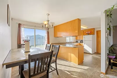 1215 Lowry St, Moses Lake, WA 98837 - Photo 10