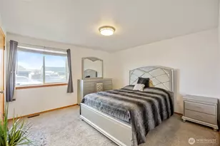 1215 Lowry St, Moses Lake, WA 98837 - Photo 16