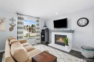 13701 SE 275th Pl, Kent, WA 98042 - Photo 6