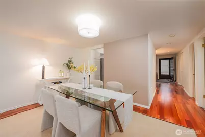 6536 Park Point Lane NE, Seattle, WA 98115 - Photo 6