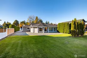 733 Maple Ave, La Conner, WA 98257 - Photo 32