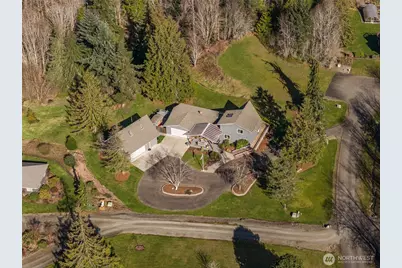 1733 E Woodhaven, Port Angeles, WA 98362 - Photo 2