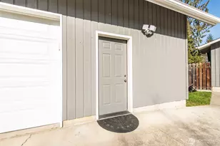 1733 E Woodhaven, Port Angeles, WA 98362 - Photo 30