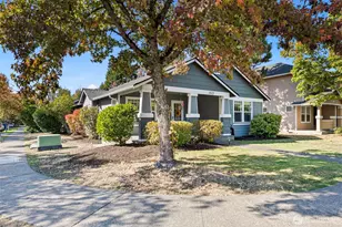 1613 Palisade Blvd, DuPont, WA 98327 - Photo 2