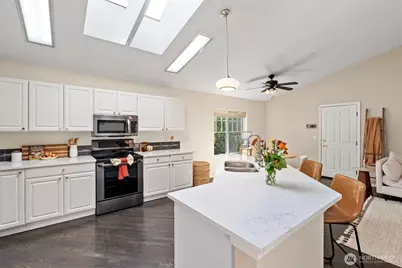 1613 Palisade Boulevard, DuPont, WA 98327 - Photo 18