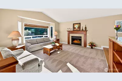 13603 179th Avenue NE, Redmond, WA 98052 - Photo 4