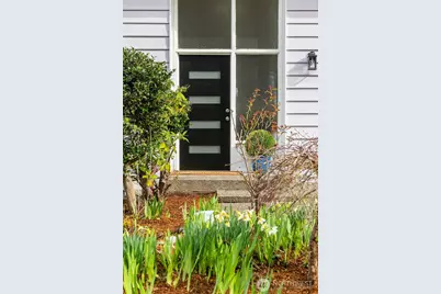 1428 153rd Place SE, Bellevue, WA 98007 - Photo 2