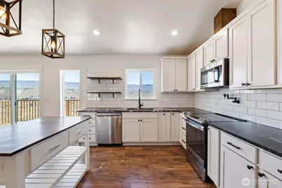 3063 Conarty Road, Malaga, WA 98828 - Photo 18