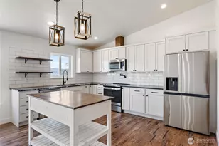 3063 Conarty Rd, Malaga, WA 98828 - Photo 16