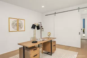 13368 SE 68th Pl, Newcastle, WA 98059 - Photo 16