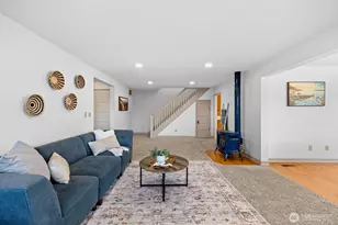 501 3rd St, Steilacoom, WA 98388 - Photo 8