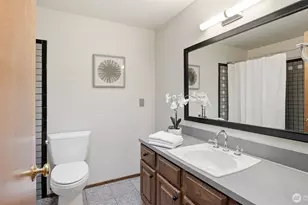 9753 61st Ave S, Seattle, WA 98118 - Photo 12