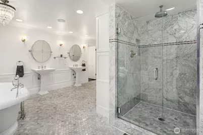 1403 Shenandoah Drive E, Seattle, WA 98112 - Photo 12