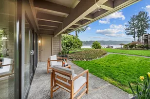 17500 NE 40th Pl, Redmond, WA 98052 - Photo 2