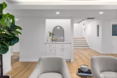 17500 NE 40th Place #I2, Redmond, WA 98052 - Photo 10