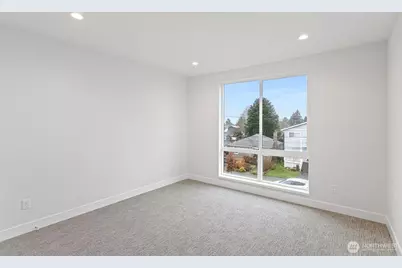 7336 27th Avenue NW #B, Seattle, WA 98117 - Photo 12