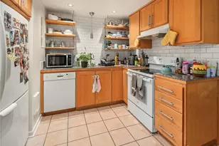 3021 21st Ave W, Seattle, WA 98199 - Photo 24