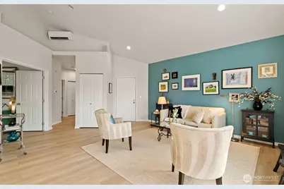 18560 NE 57th Street, Redmond, WA 98052 - Photo 6