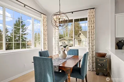 18560 NE 57th Street, Redmond, WA 98052 - Photo 8