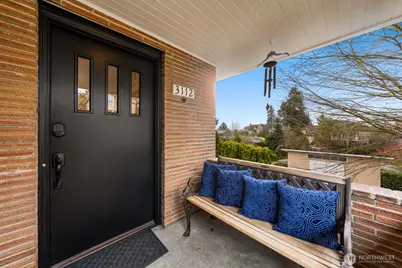 3112 W Mansell Street, Seattle, WA 98199 - Photo 2