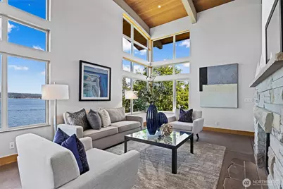 4502 55th Avenue NE, Seattle, WA 98105 - Photo 8