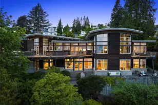 4502 55th Ave NE, Seattle, WA 98105 - Photo 2