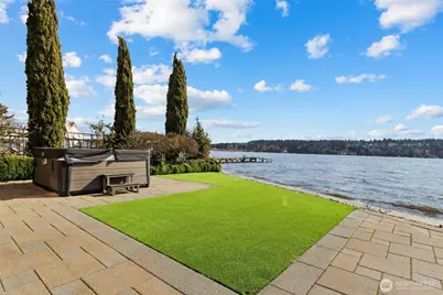 4701 NE Shore Place, Lake Forest Park, WA 98155 - Photo 22