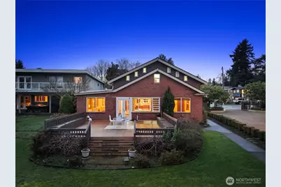 4701 NE Shore Place, Lake Forest Park, WA 98155 - Photo 24