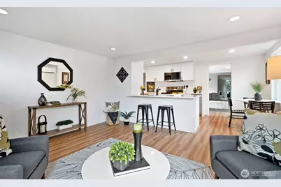 4110 W J Street, Bremerton, WA 98312 - Photo 8