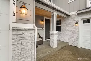 13710 190th Ave E, Bonney Lake, WA 98391 - Photo 2