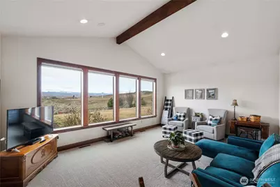 657 Zimmerman Road, Yakima, WA 98908 - Photo 12