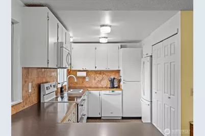 6200 84th Place NE, Marysville, WA 98270 - Photo 14