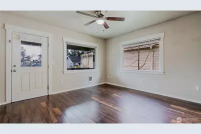 1421 S 45th, Tacoma, WA 98418 - Photo 14