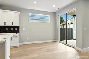 19127 Meridian Dr SE, Bothell, WA 98012 - Photo 8