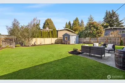 623 Aloha Way, Edmonds, WA 98020 - Photo 20